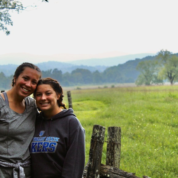 Meet your Posher, Olivia - Picture 1 of 1